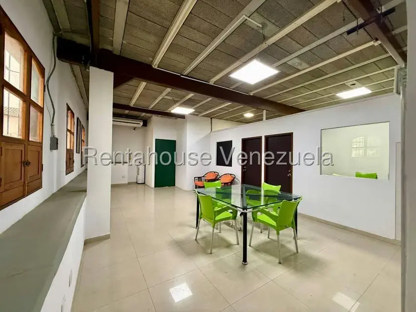 Local Comercial en Alquiler en Centro, Lara - 11