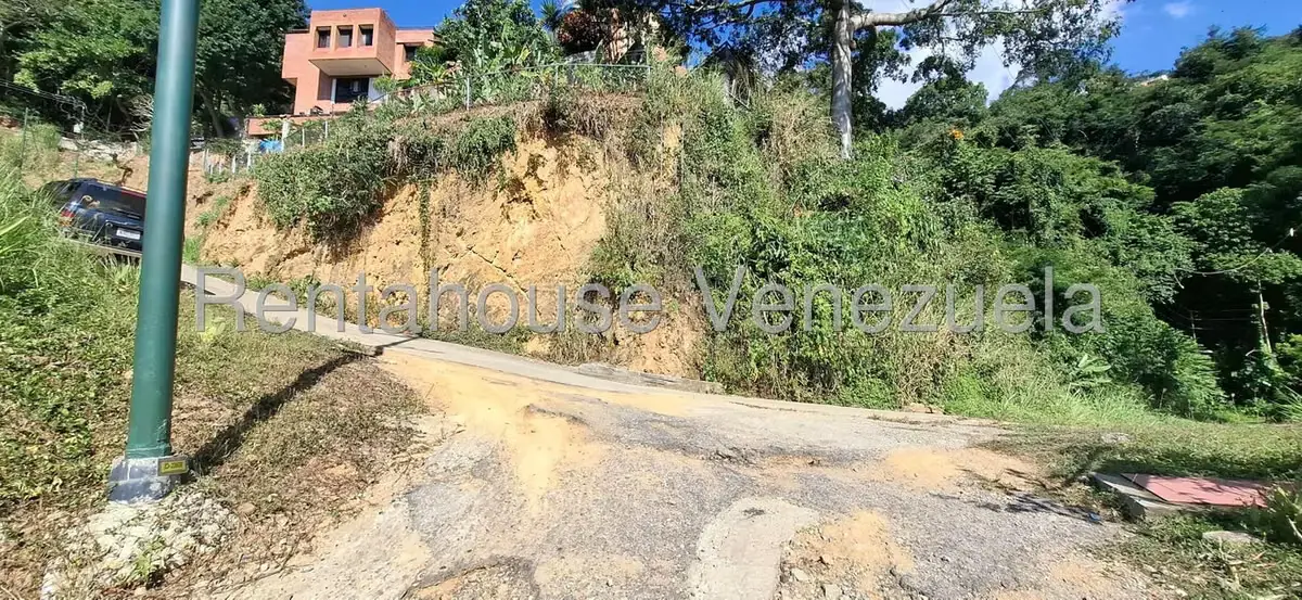 Terreno (Residencial) en Venta en El Hatillo, Distrito Metropolitano - 2