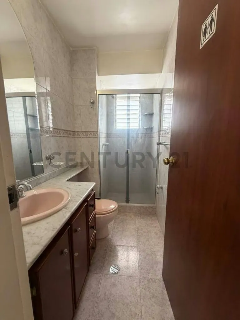 Hermoso apartamento en alquiler en Los Palos Grandes - 9