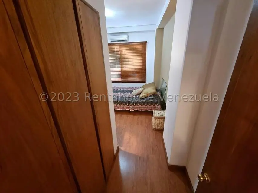 Apartamento (1 Nivel) en Venta en Campo Alegre, Distrito Metropolitano - 11