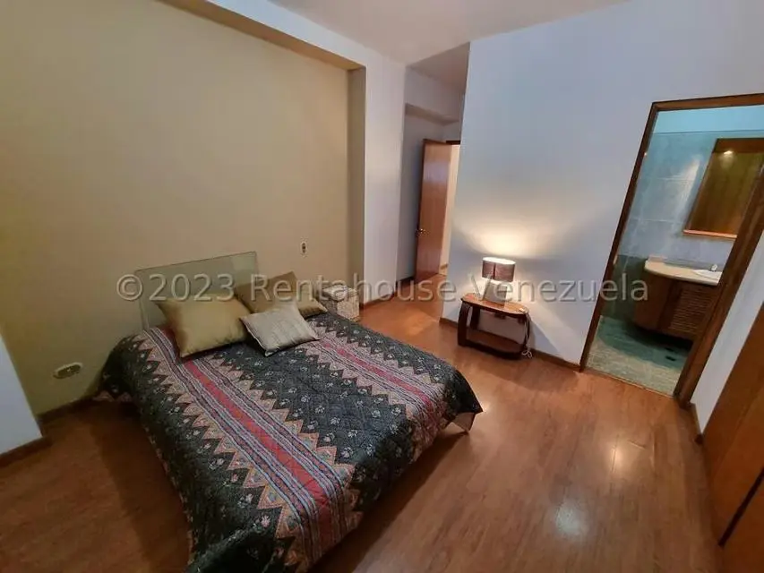 Apartamento (1 Nivel) en Venta en Campo Alegre, Distrito Metropolitano - 13