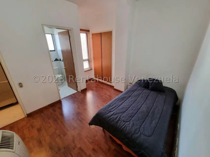 Apartamento (1 Nivel) en Venta en Campo Alegre, Distrito Metropolitano - 20
