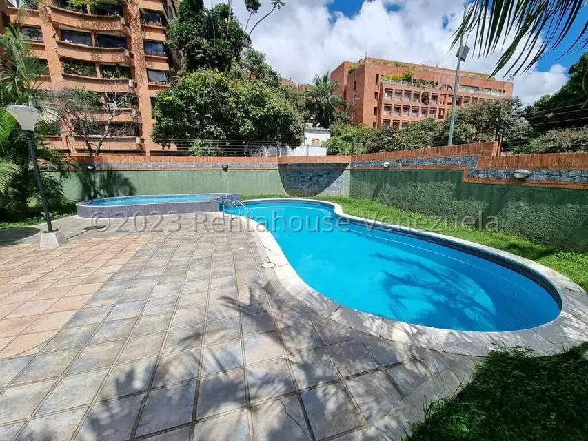 Apartamento (1 Nivel) en Venta en Campo Alegre, Distrito Metropolitano - 27