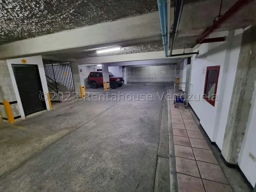 Apartamento (1 Nivel) en Venta en Campo Alegre, Distrito Metropolitano - 30