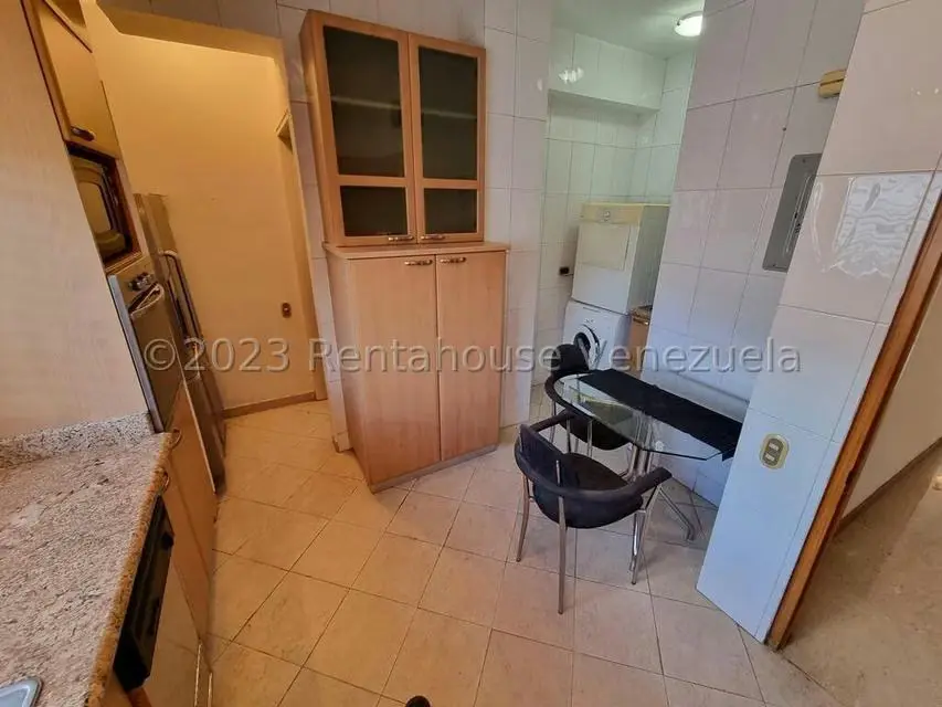 Apartamento (1 Nivel) en Venta en Campo Alegre, Distrito Metropolitano - 9