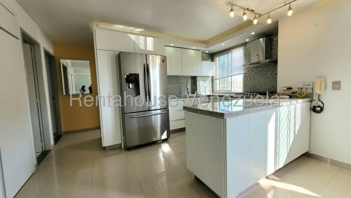 Apartamento (1 Nivel) en Alquiler en Ciudad Roca, Lara - 14