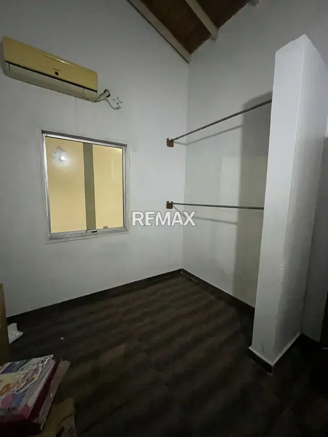 Disponible para la venta casa ampliada en Urb lomas de santa Sofía - 6