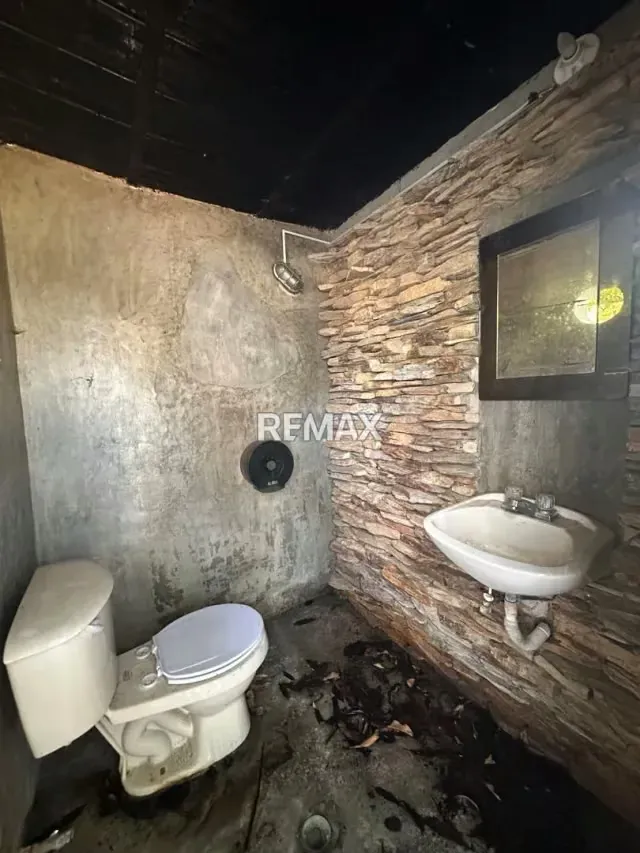 local comercial en alquiler urb la floresta