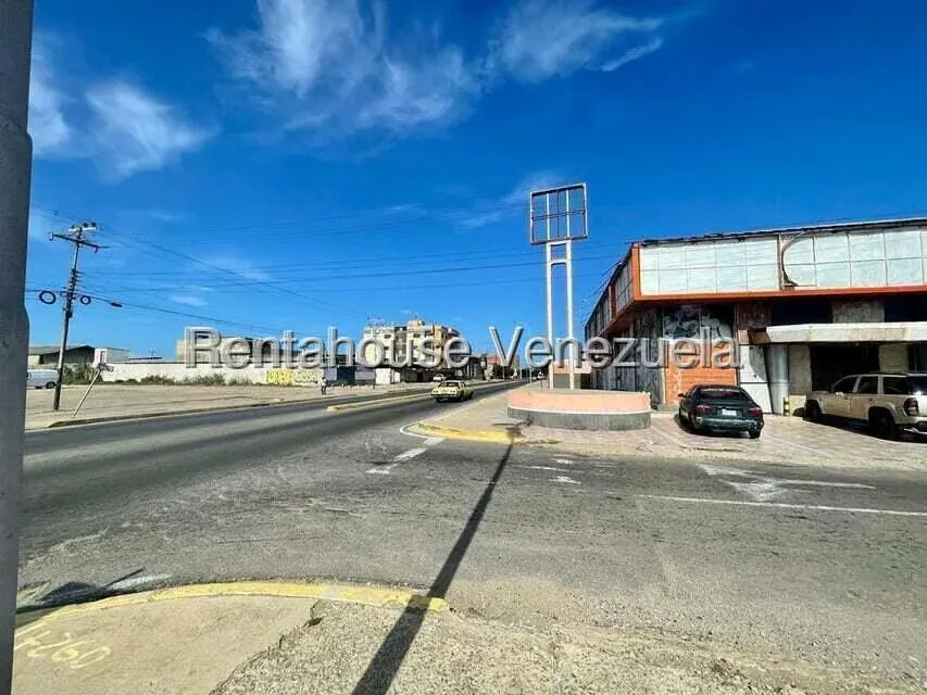 Local Comercial en Venta en Punto Fijo, Falcon - 24
