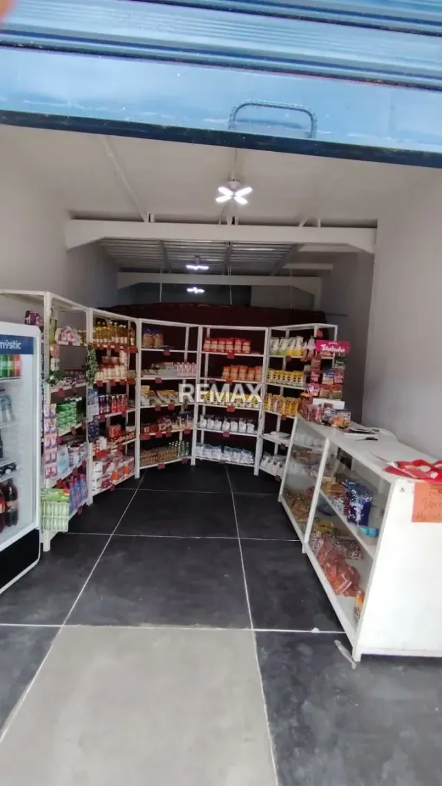 LOCAL EN ALQUILER EN TARIBA - 2
