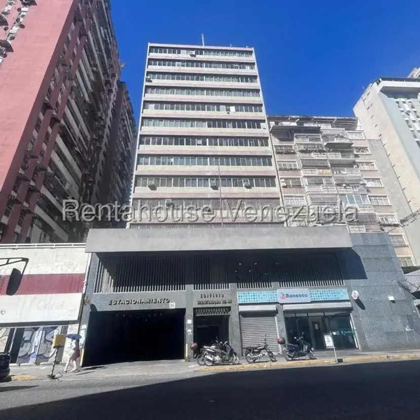 Comercial (Estacionamiento) en Venta en Parroquia La Candelaria, Distrito Metropolitano