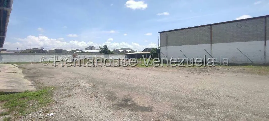 Terreno (Comercial) en Venta en Zona Industrial 1, Lara - 17
