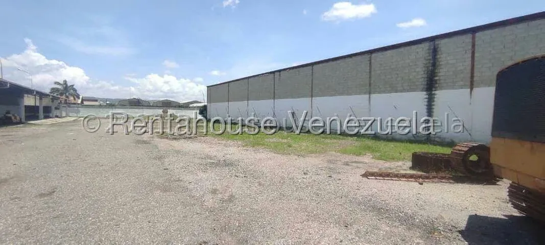 Terreno (Comercial) en Venta en Zona Industrial 1, Lara - 22
