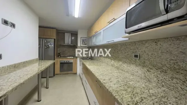 LA TAHONA. VENDO APARTAMENTO PLANTA BAJA de 108m² en CALLE CERRADA. - 8