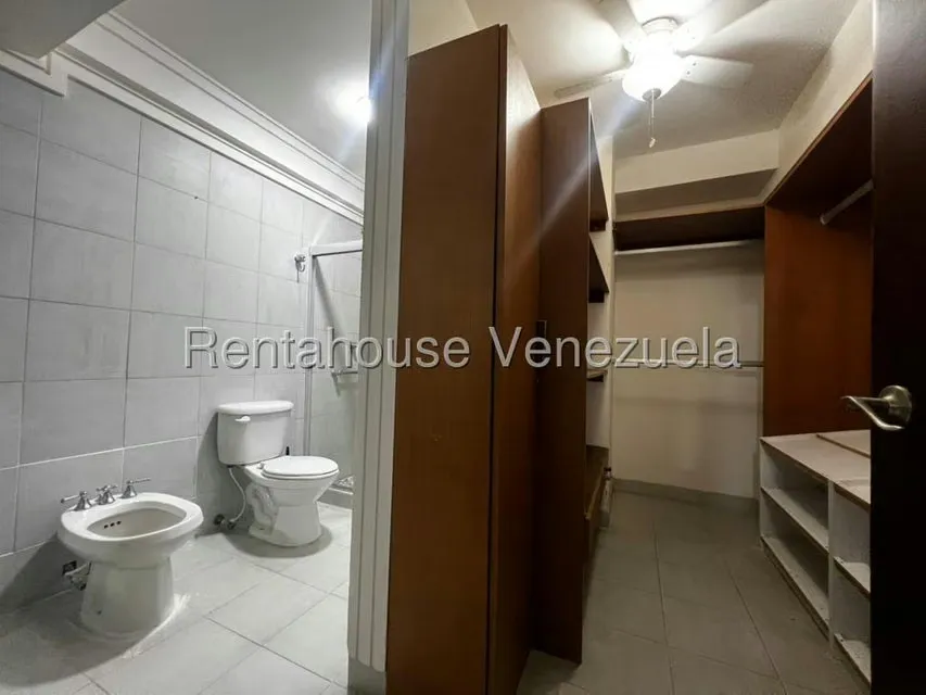 Apartamento (1 Nivel) en Alquiler en Bellas Artes, Zulia - 17