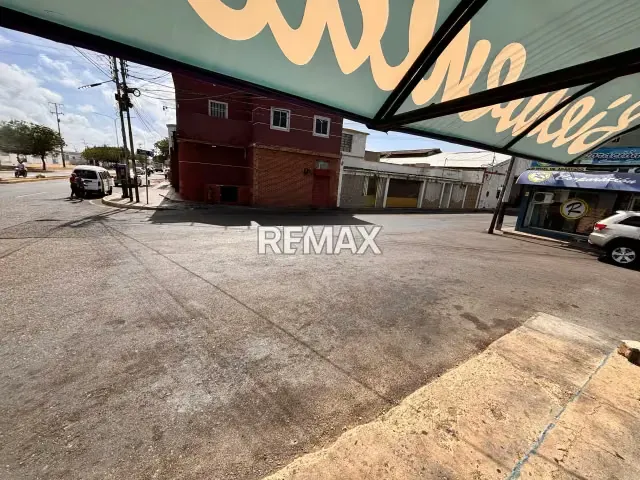 Local comercial en venta C.C Anis Richani - 3