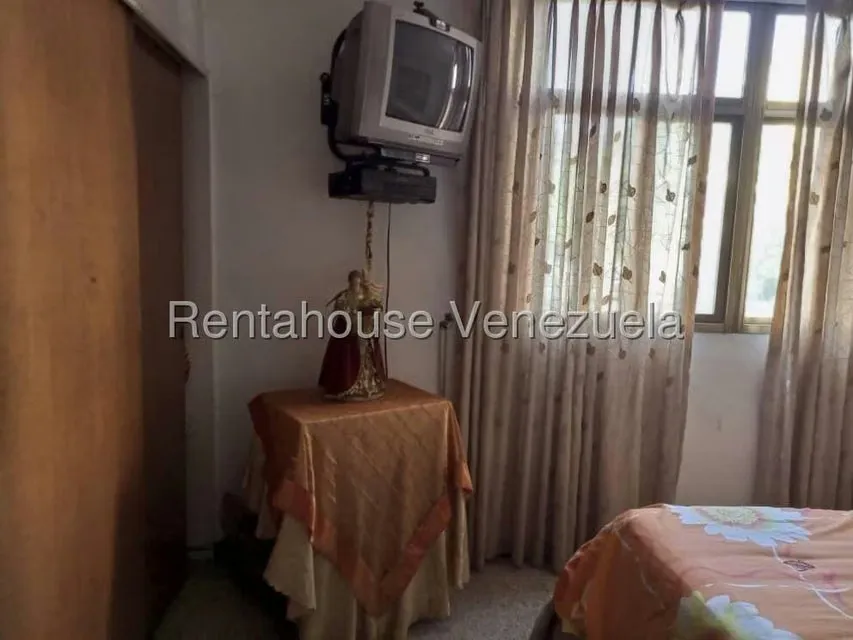 Apartamento (1 Nivel) en Venta en El Recreo, Distrito Metropolitano - 14