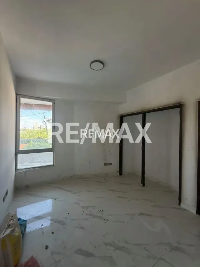 Apartamento en Venta Edificio Saraya - 2