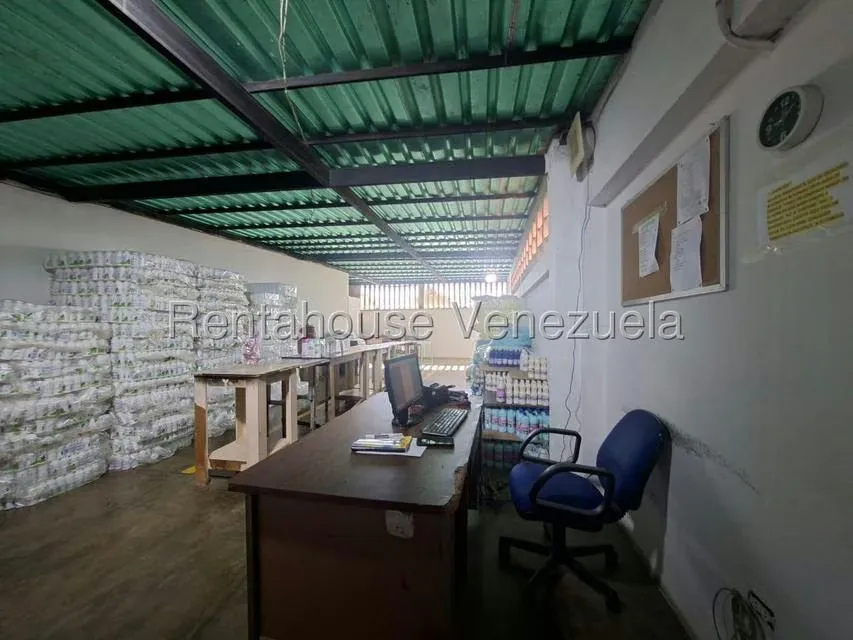 Local Comercial en Venta en Zona Oeste, Lara - 29