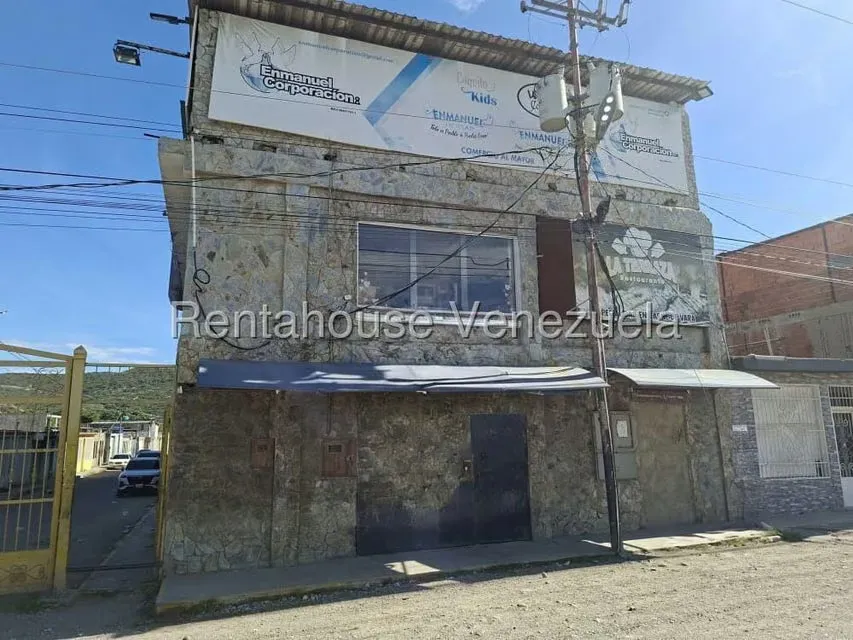 Local Comercial en Venta en Zona Oeste, Lara - 34