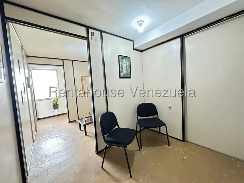 Oficina en Alquiler en Zona Centro, Aragua - 6