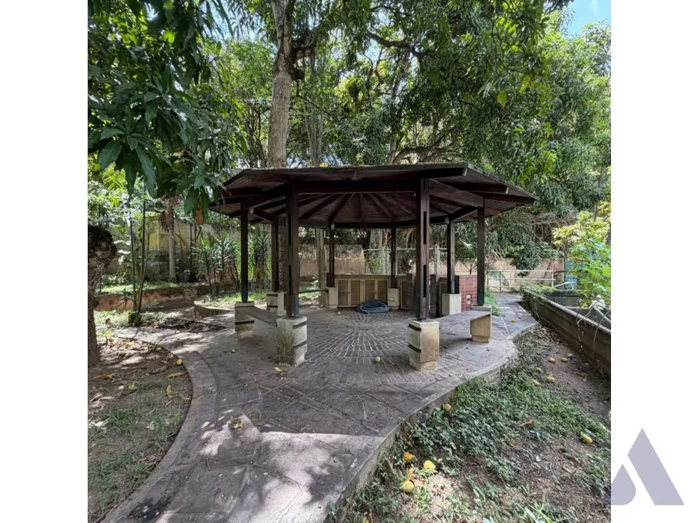 Se vende casa 1500m2 Los Chorros 1993 - 5