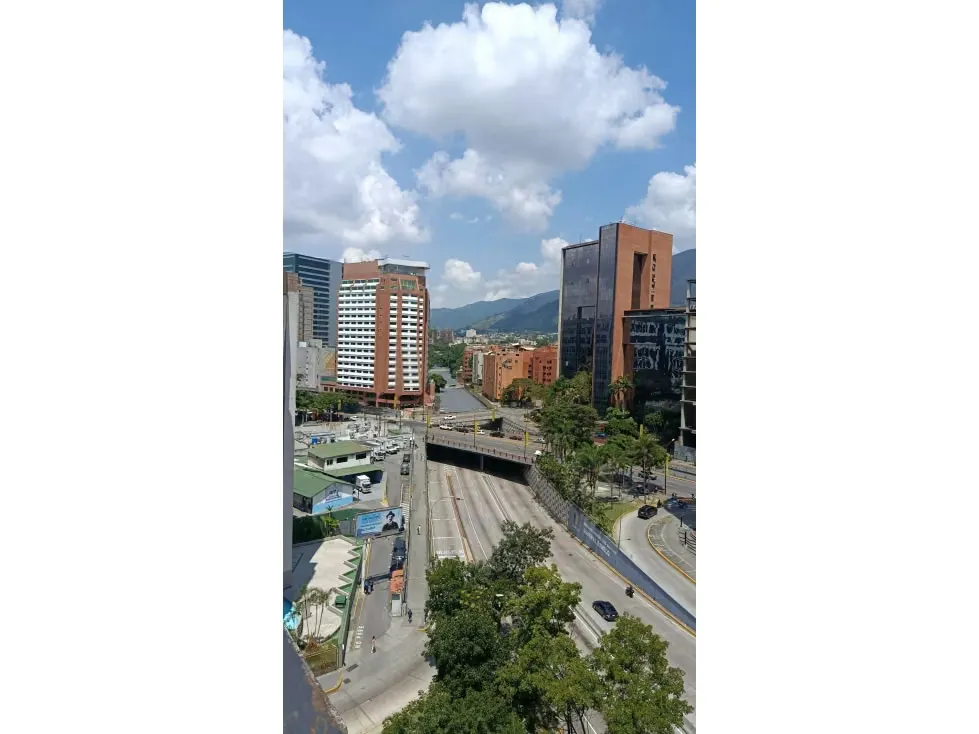 Oficina en alquiler 142m², El Rosal - 22
