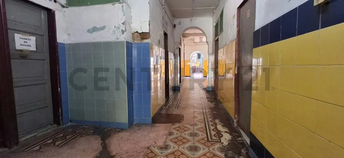 Terreno en venta en La Concordia, Parroquia Santa Teresa, Caracas. 322 USD x m² - 9