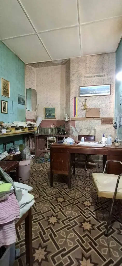 Terreno en venta en La Concordia, Parroquia Santa Teresa, Caracas. 322 USD x m² - 10