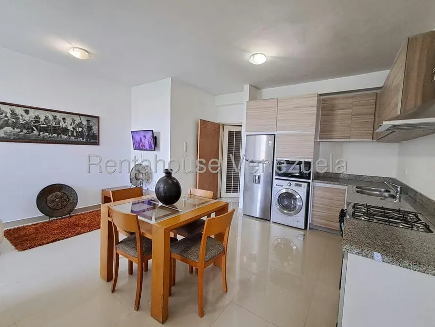 Apartamento (1 Nivel) en Alquiler en Las Chimeneas, Carabobo - 12