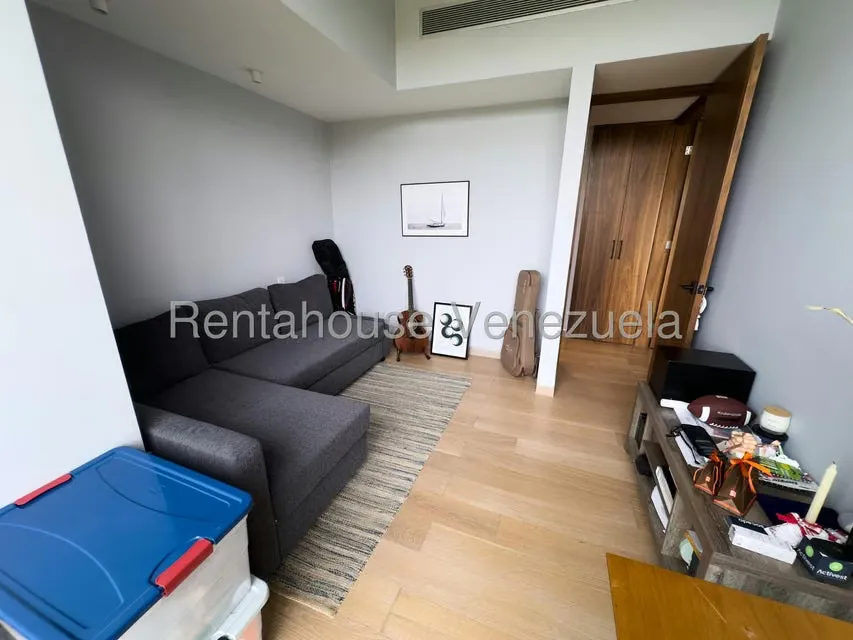 Apartamento (1 Nivel) en Venta en La Boyera, Distrito Metropolitano - 36