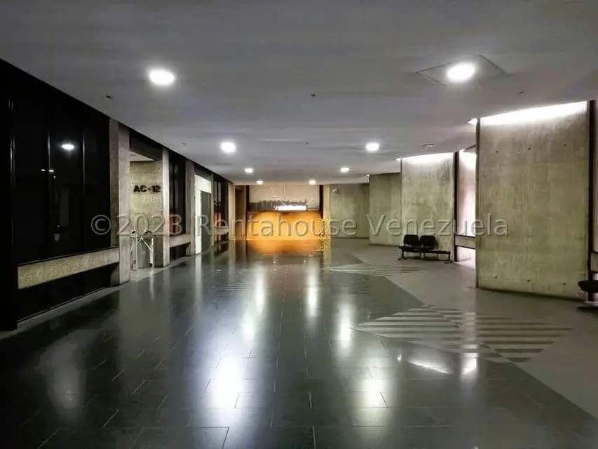 Oficina en Venta en Prados del Este, Distrito Metropolitano - 26