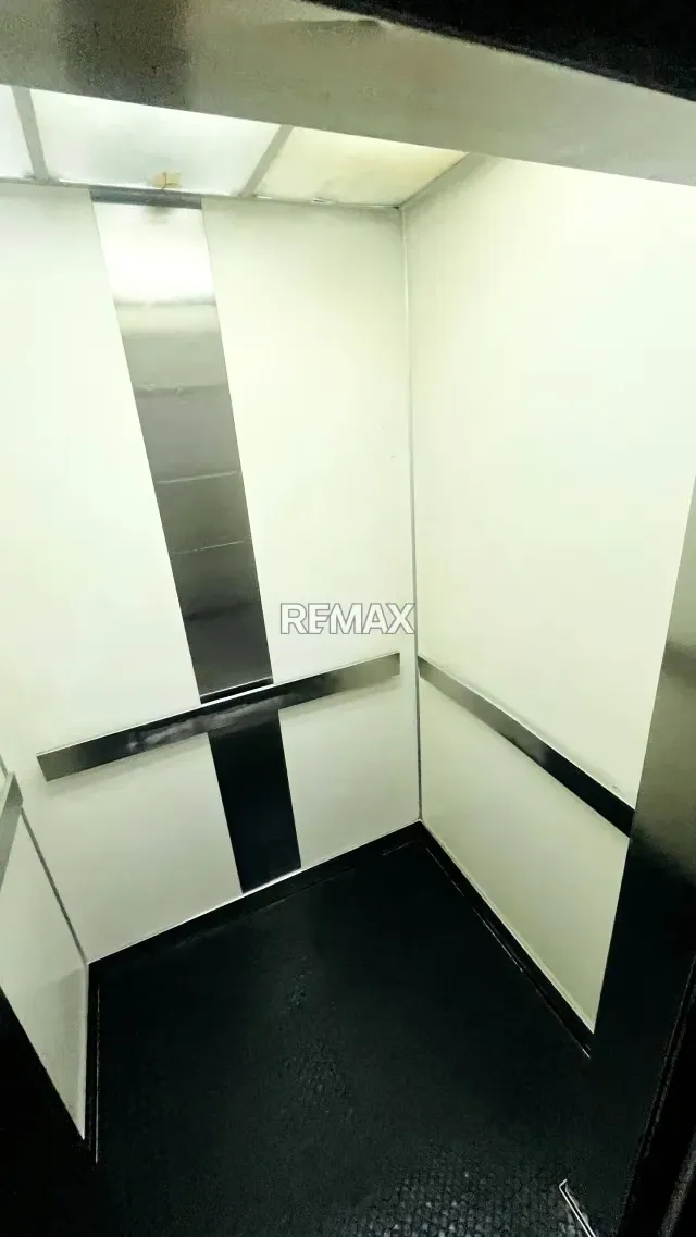 SE VENDE APARTAMENTO EN CHACAO - 2