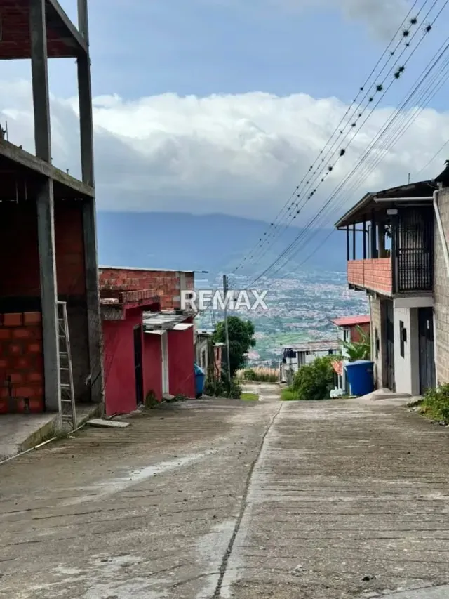 TERRENO EN VENTA EN EL ABEJAL