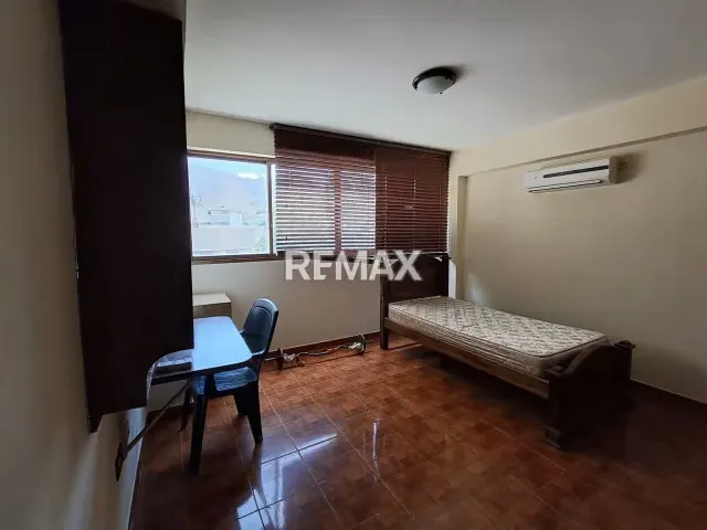 Amplio y Cómodo Apartamento en Alquiler Amoblado, ubicado en la Urbanización La Viña, Residencias Isla Dorada - 15