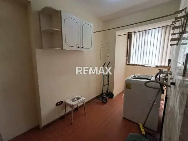 Amplio y Cómodo Apartamento en Alquiler Amoblado, ubicado en la Urbanización La Viña, Residencias Isla Dorada - 10