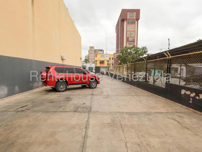 Local Comercial en Alquiler en Centro, Lara - 5
