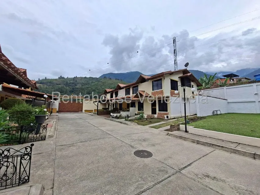 Townhouse (Multiples Niveles) en Venta en Pedregosa Norte, Merida - 26