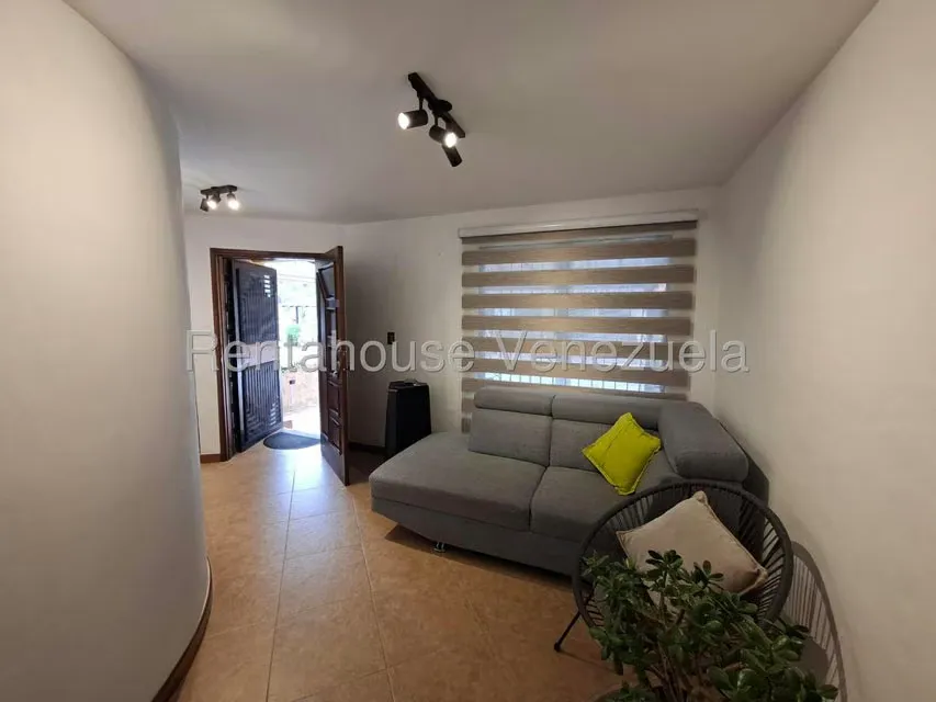 Townhouse (Multiples Niveles) en Venta en Pedregosa Norte, Merida - 4