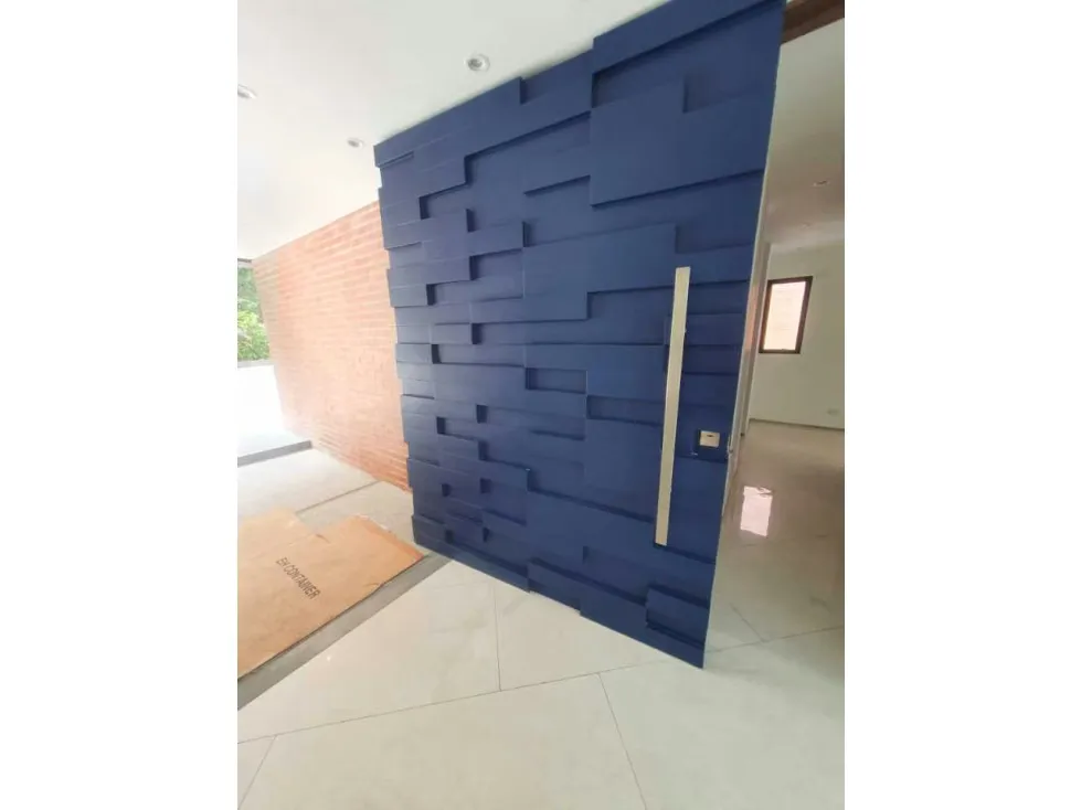 Vendo casa 3000m2 Lomas de Chuao 9334 - 5