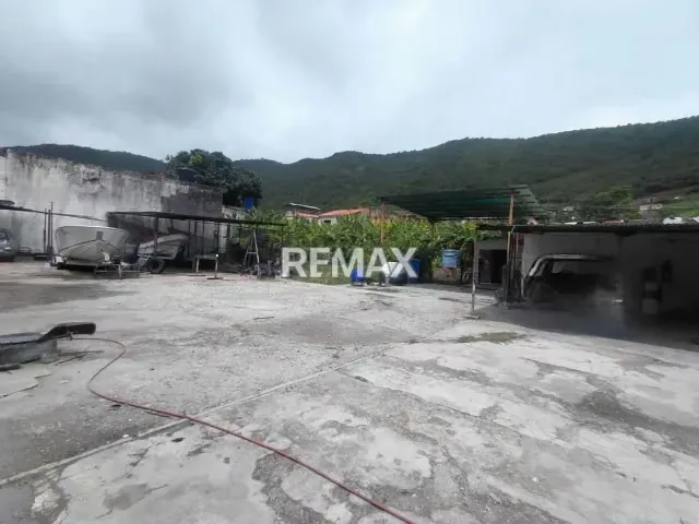 Venta amplio terreno 2000mts. en la Urbanizacion Rancho Grande - 19