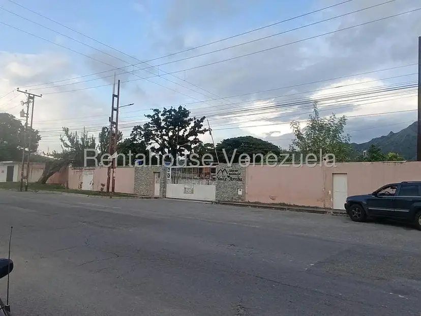 Townhouse (Duplex) en Venta en Hacienda La Caracara, Carabobo