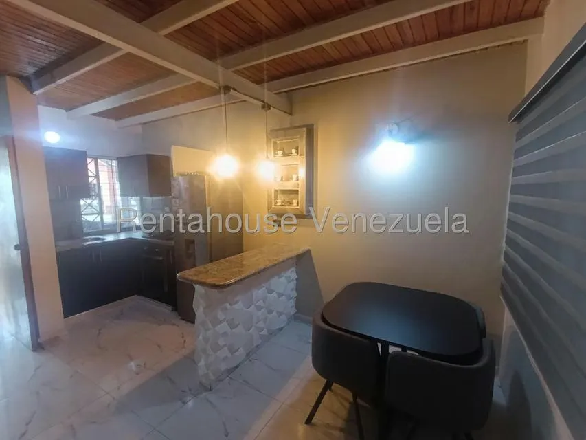 Townhouse (Duplex) en Venta en Hacienda La Caracara, Carabobo - 4
