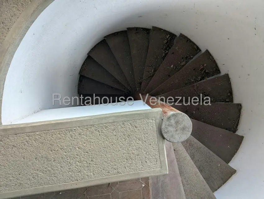 Casa (Colonial) en Venta en Cerro Verde, Distrito Metropolitano - 11
