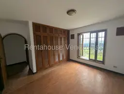 View 32