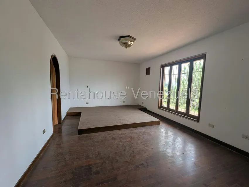 Casa (Colonial) en Venta en Cerro Verde, Distrito Metropolitano - 34