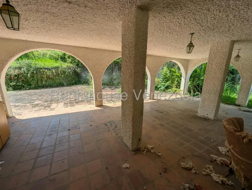 Casa (Colonial) en Venta en Cerro Verde, Distrito Metropolitano - 47
