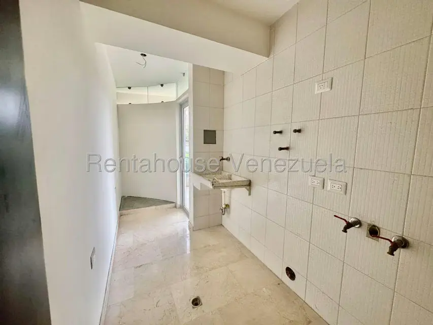 Apartamento (1 Nivel) en Venta en Avenida 19 de Abril, Tachira - 11