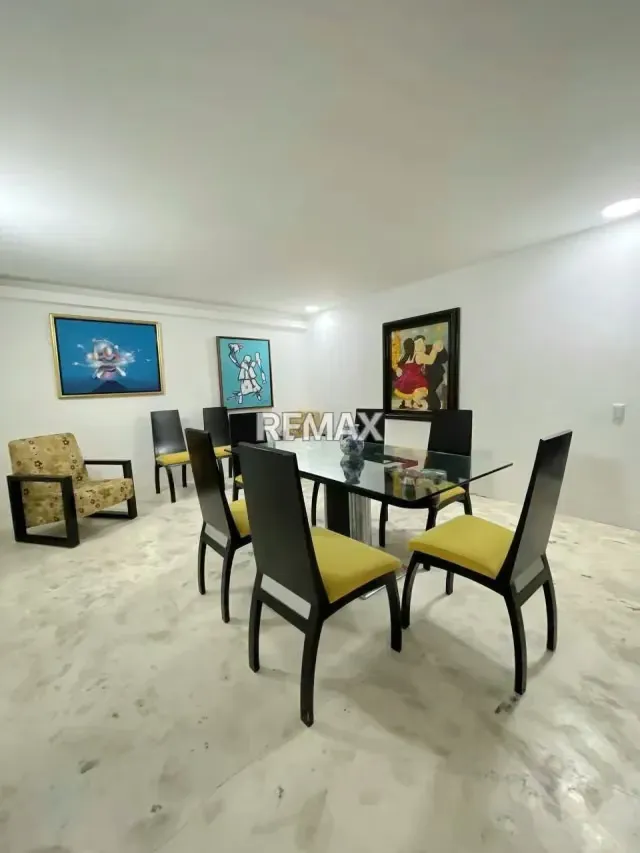 Hermosa Casa en Cumbres de Curumo - 5