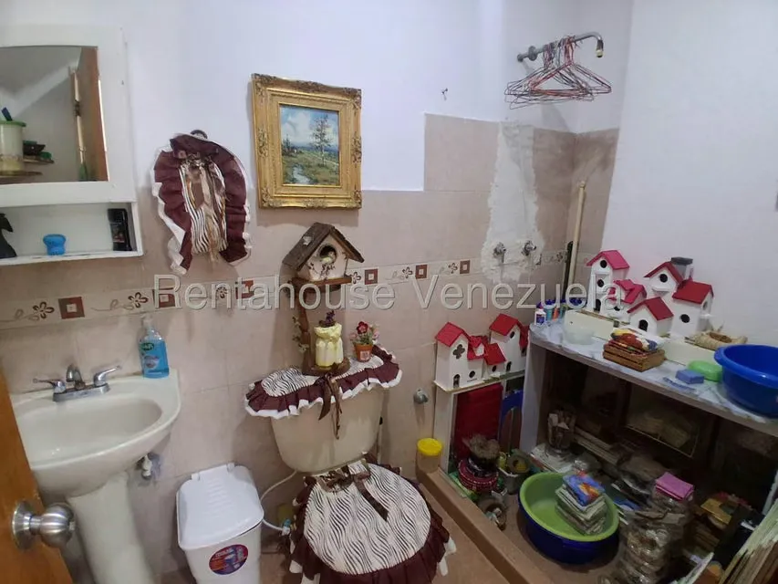 Apartamento (1 Nivel) en Alquiler en Zona Este, Lara - 20